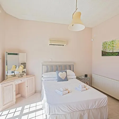Villa Your Dream Holiday With Private Pool In Paralimni's Most Exclusive Neighbourhood, 1219 *