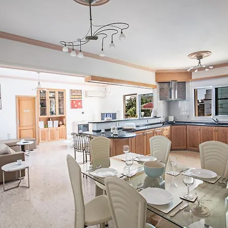 Your Dream Holiday With Private Pool In Paralimni's Most Exclusive Neighbourhood, 1219 * Paralimni